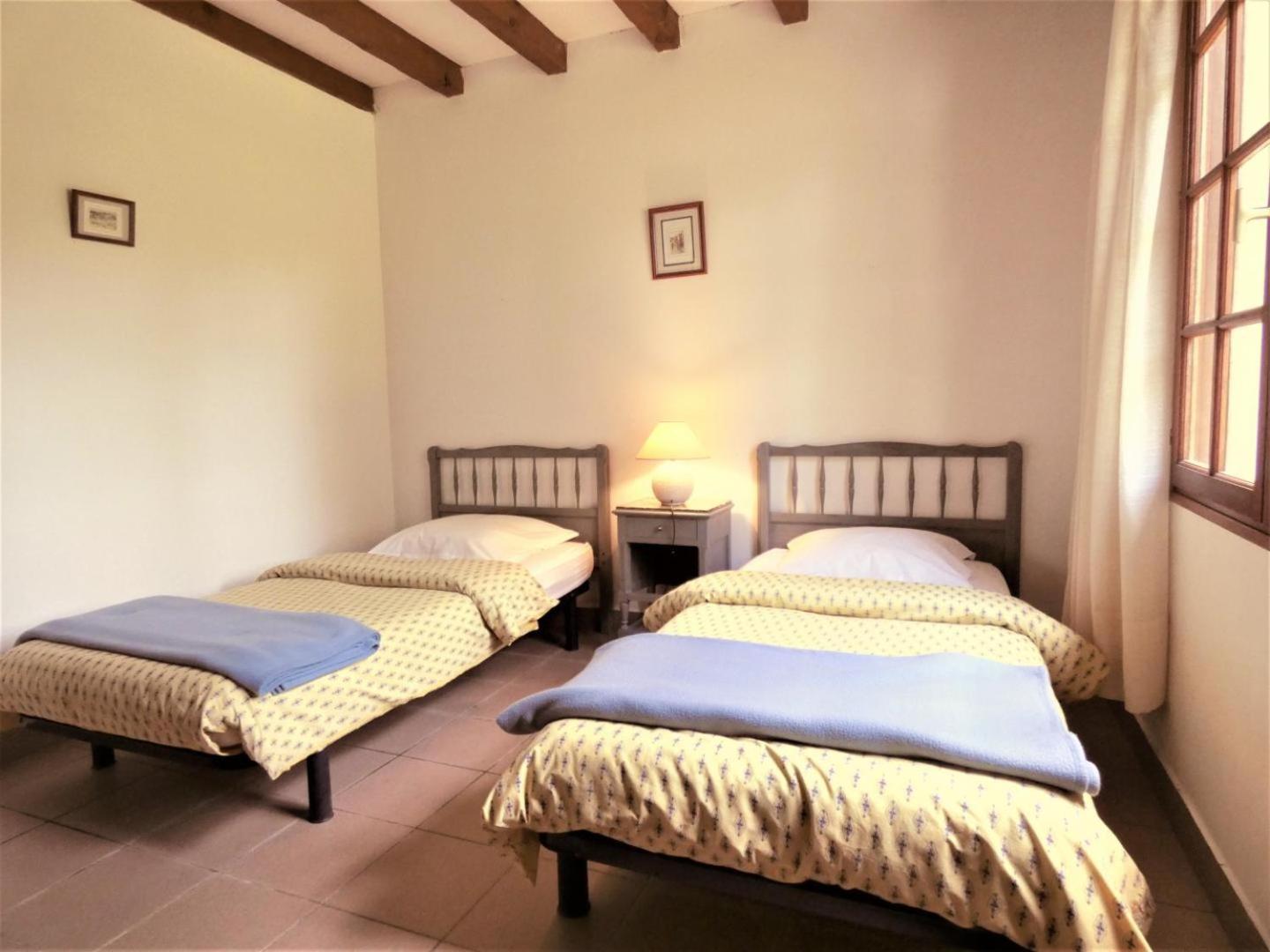 Holiday home Les Glycines *